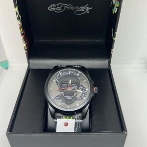 Ed Hardy men’s 3D skull dial Floral  silicone strap analog watch New